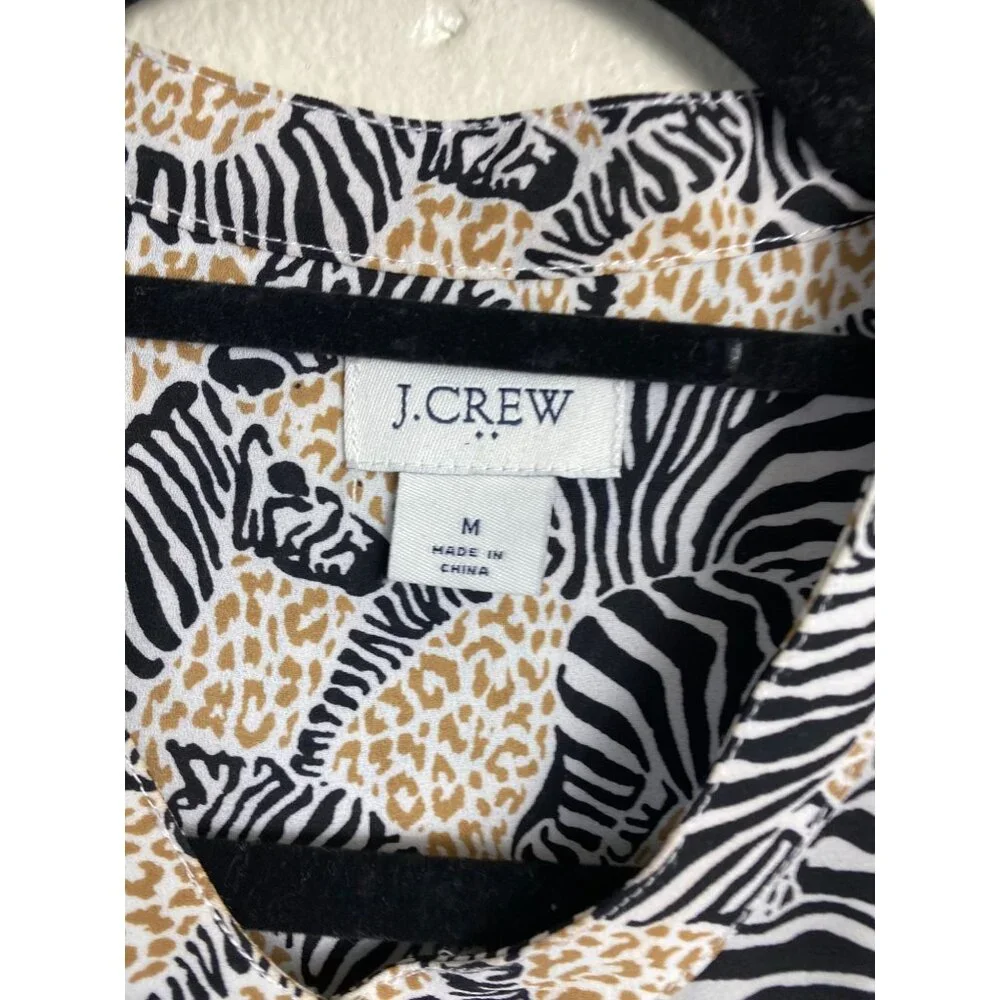 J. Crew button provides